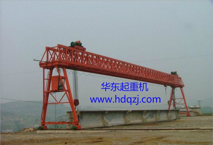 雙小車(chē)提梁機(jī)使用現(xiàn)場(chǎng)